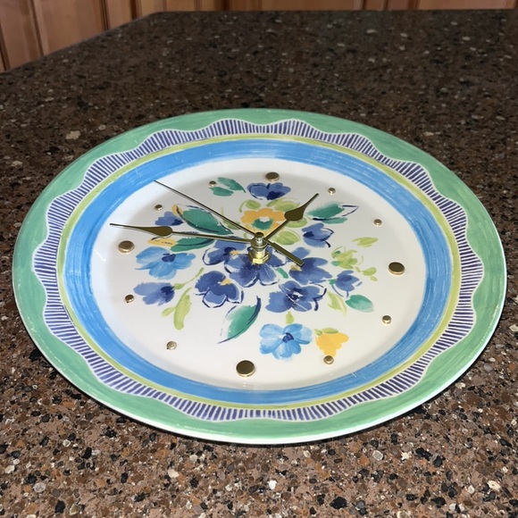 Plate Clock Beautiful Custom Made 11” Battery Operated - Picture 4 of 5